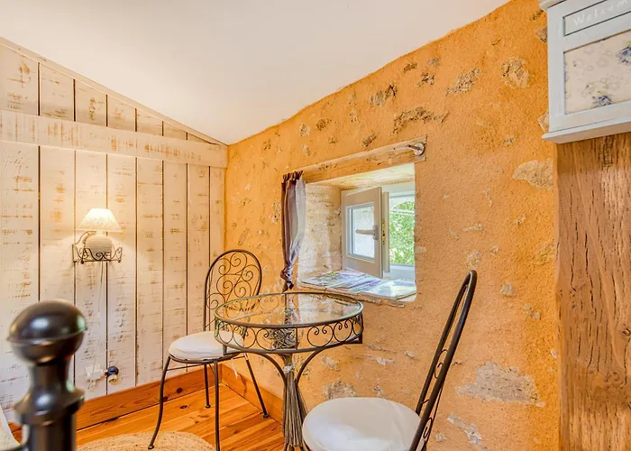 Panzió Mansarde - L'oree De Lansot