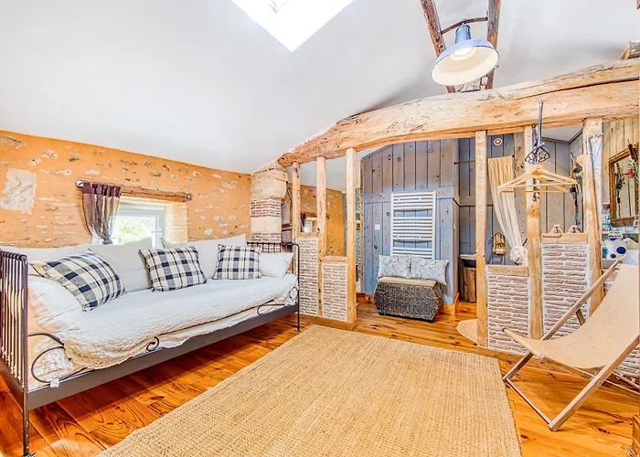 Mansarde - L'oree De Lansot Panzió